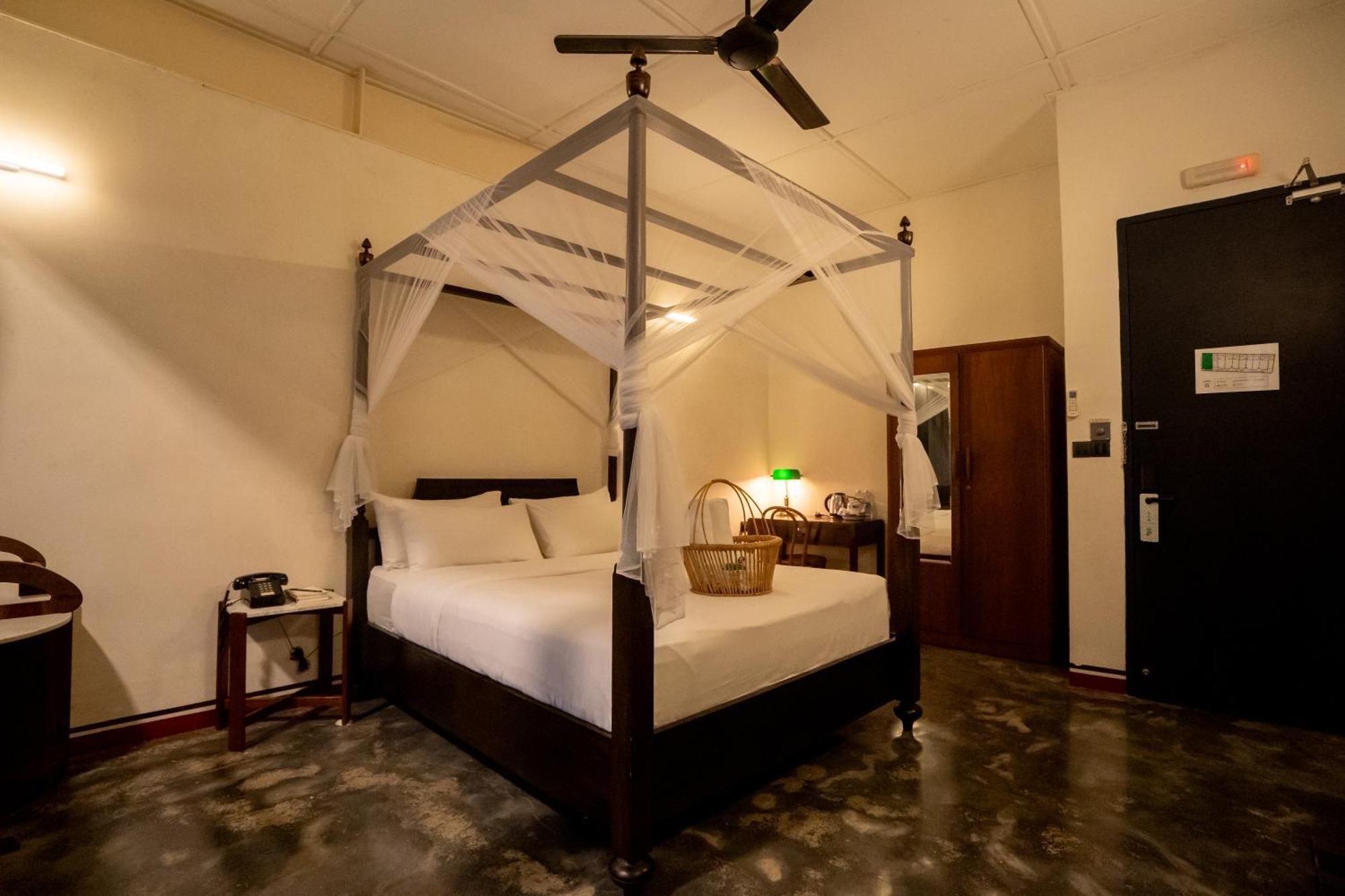 Hotel Tian Jing 3*
